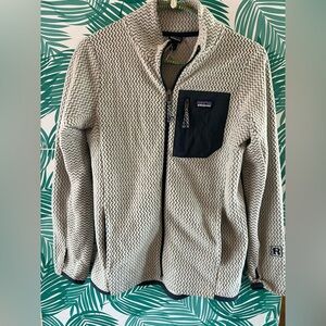 Patagonia R1 Air full zip jacket kids weather stone size Large nwot